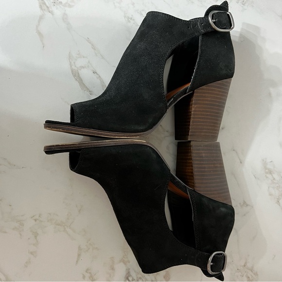 Lucky Brand Suede Peep Toe Black Shootie Sandals sz 10 - Picture 7 of 13